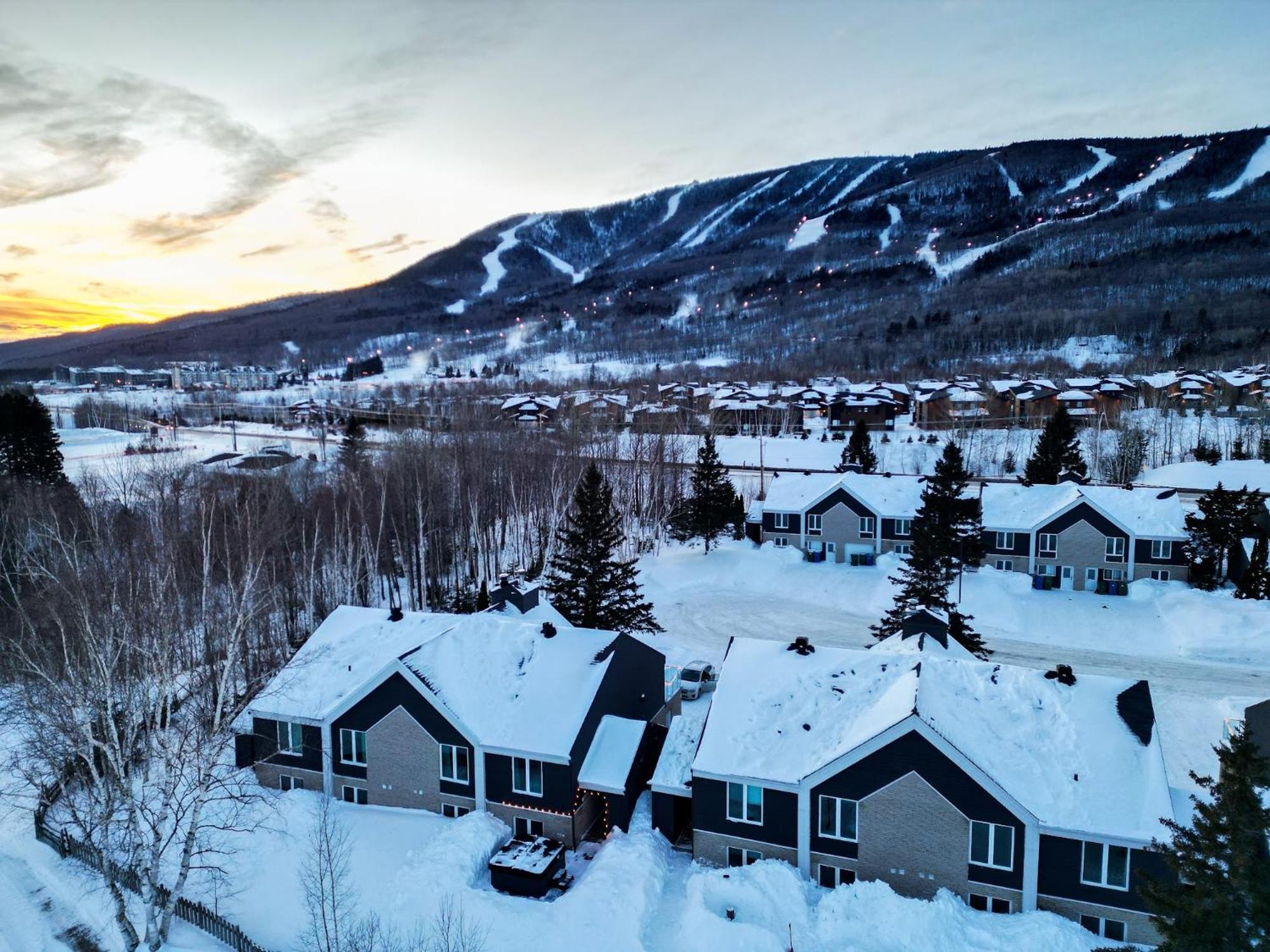 Chalets Montmorency Mont-Sainte-Anne Zewnętrze zdjęcie